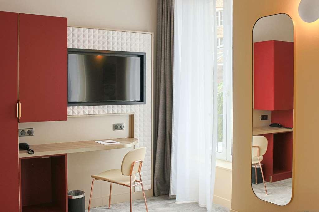 Brit Hotel Limoges Centre Gare - ex hôtel Jeanne d'Arc Quarto foto